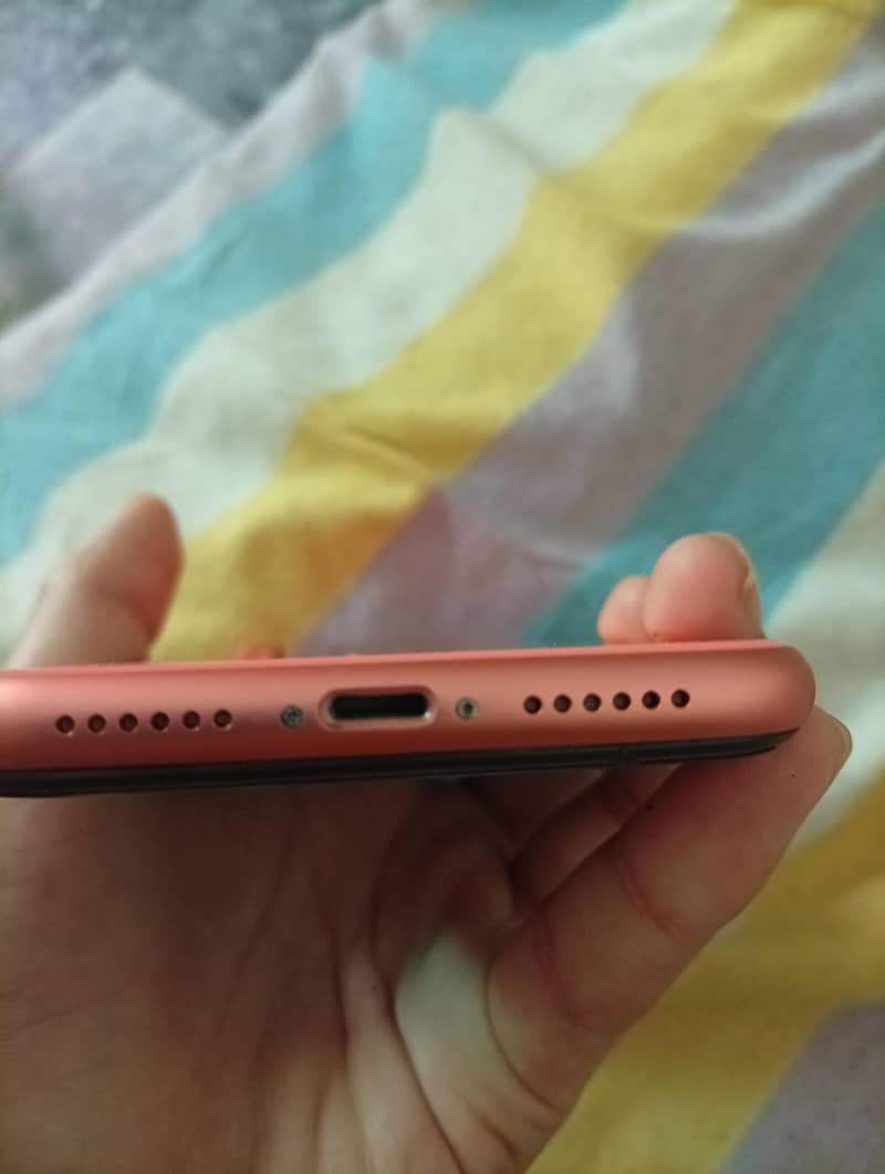 Apple iPhone X 6