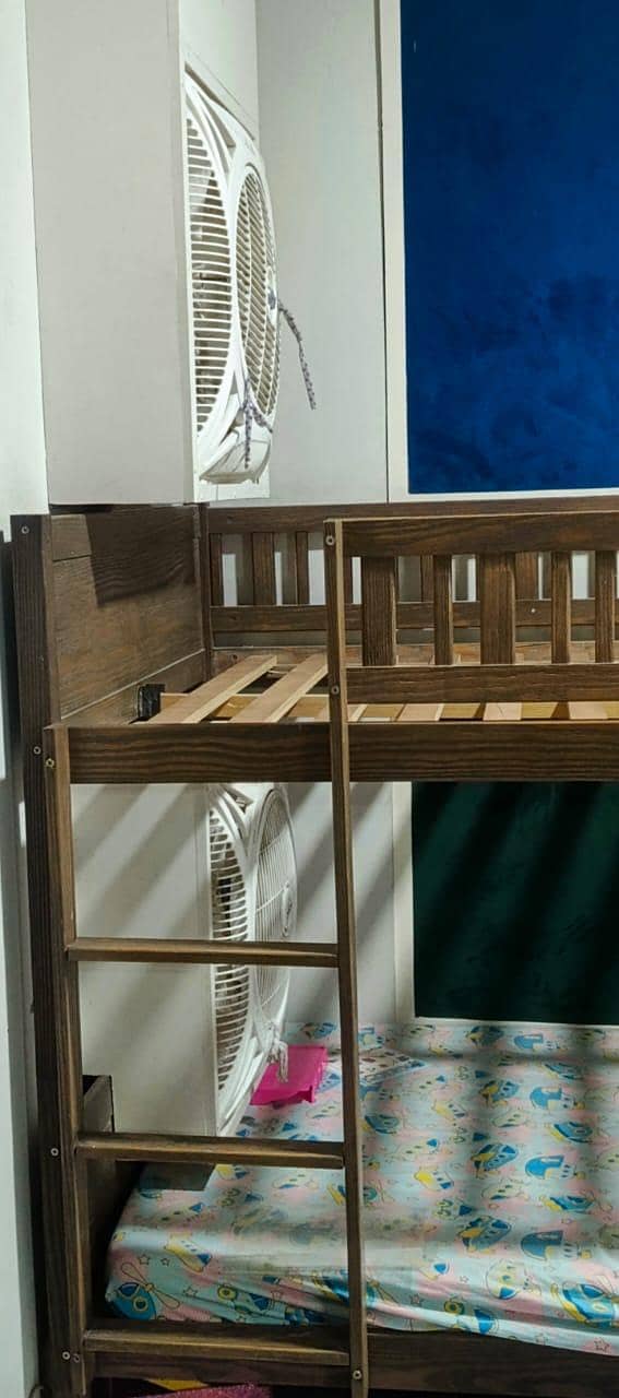 Bunker Bed 0