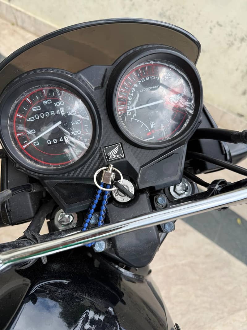 CB125F 3