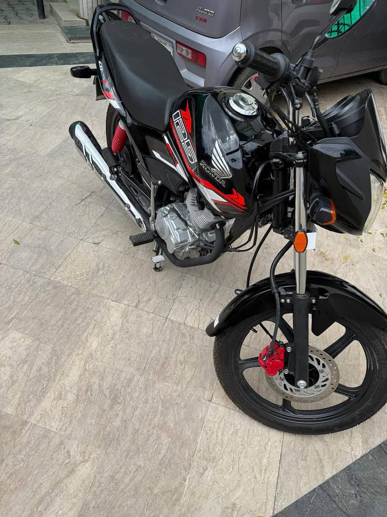 CB125F 8