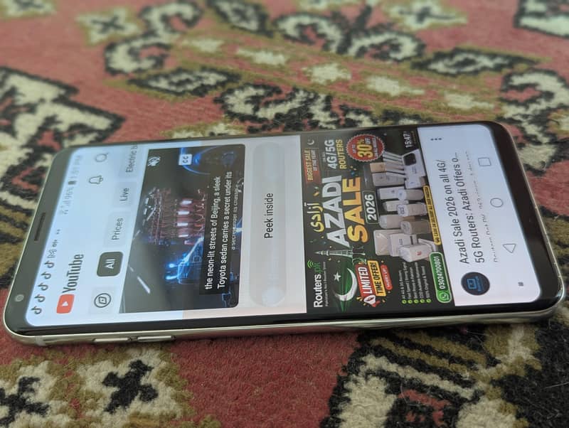 LG V30 5