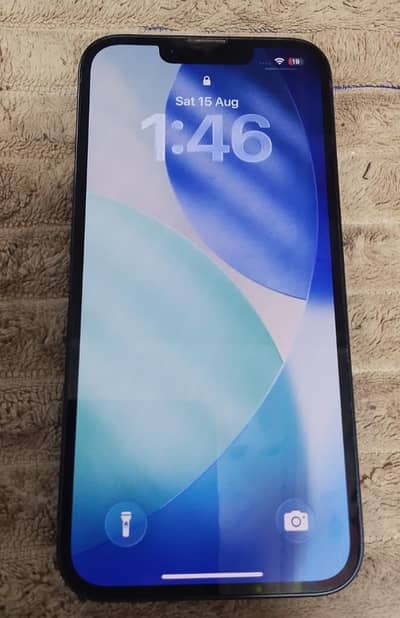 Apple iPhone 13