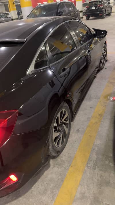 Honda civic 17 model rims with yokohama tyres