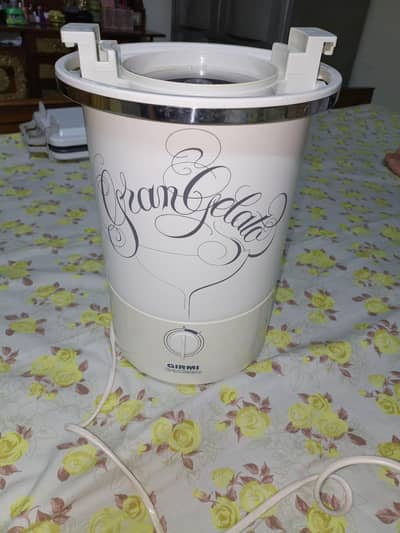 Girmi Electric Ice Cream Maker - Fresh Homemade Gelato & Sorbet
