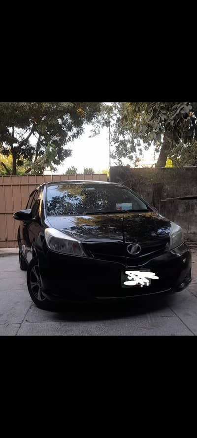 Toyota Vitz 2011