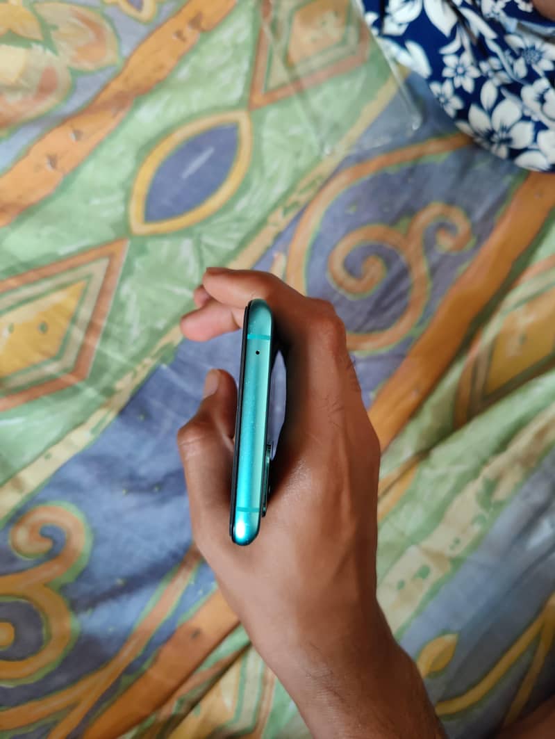 One Plus 8 5