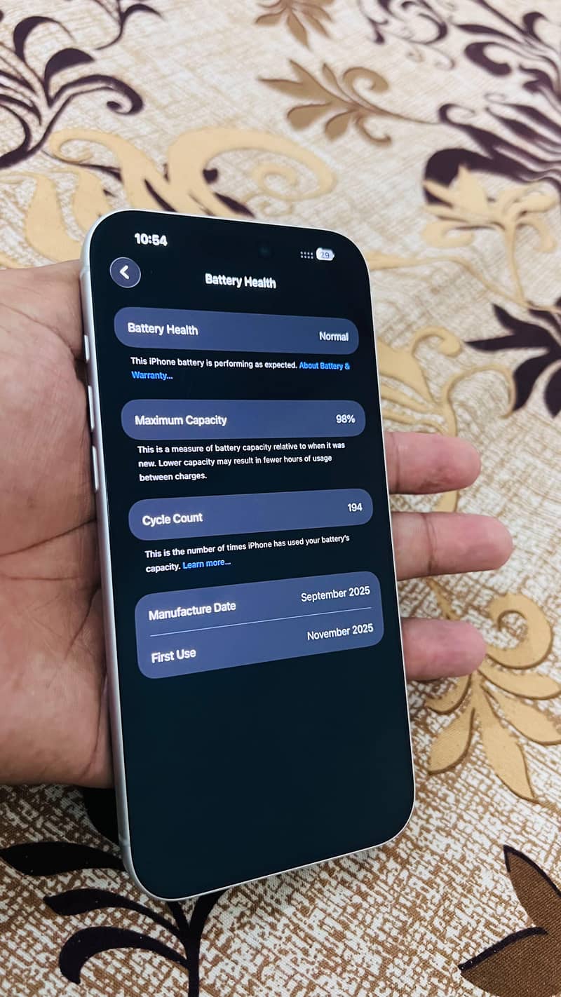 Apple iPhone 17 Pro Max 9