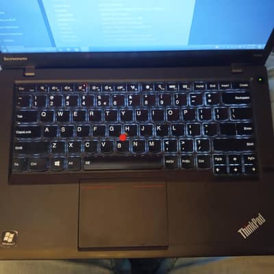 Lenovo T440s - Core i7 4th gen - 8gb/500gb