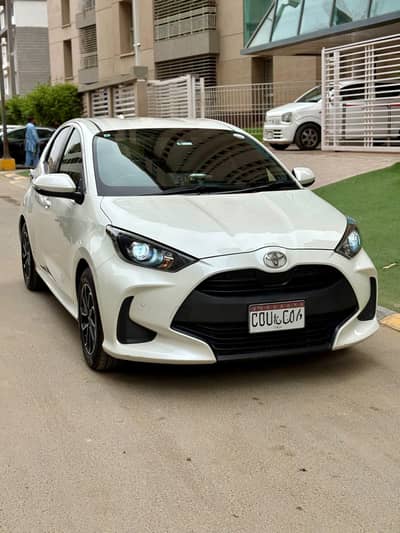 Toyota Yaris hatch back x push