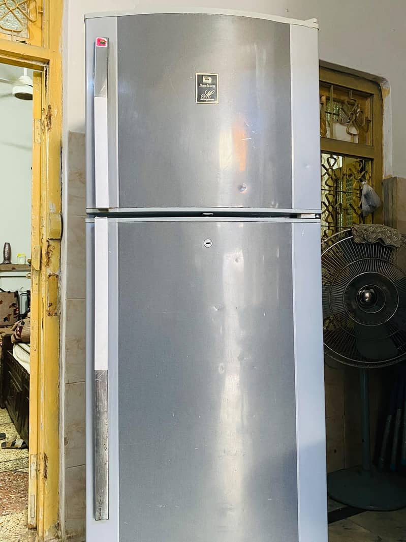 Refrigerator 0