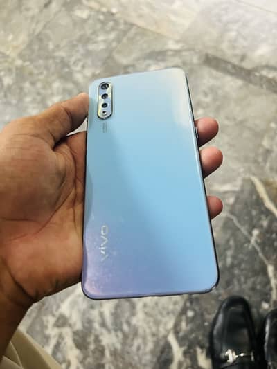 Vivo S1