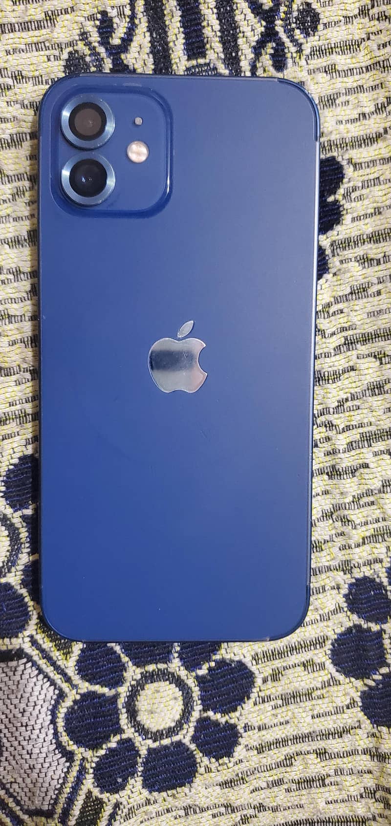 Apple iPhone 12 0