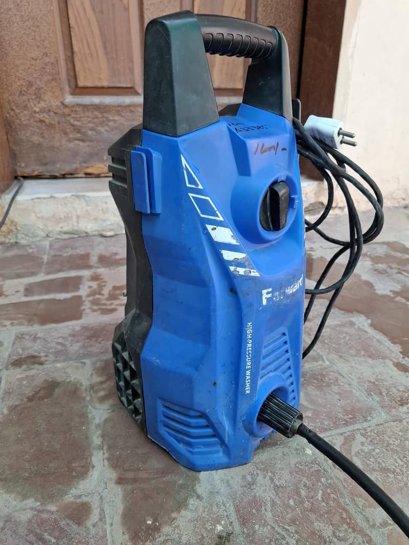 Pressure Washer 1