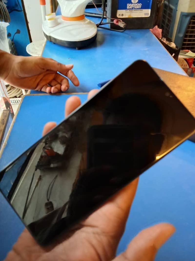 Realme Note 60x 3