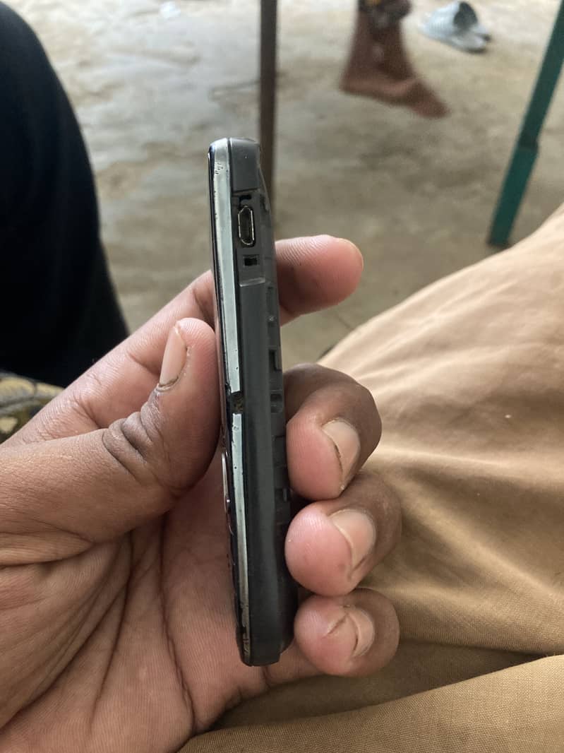 Nokia C2-01 2