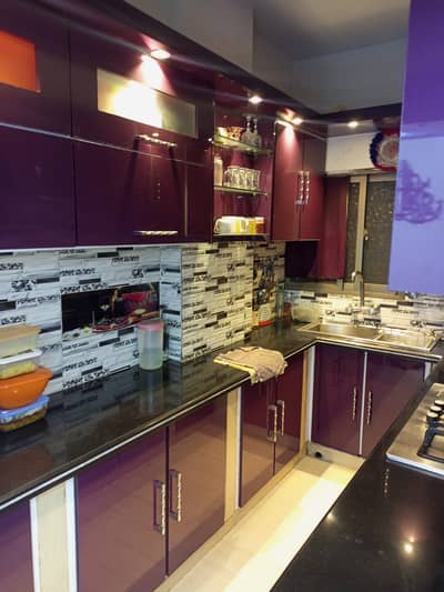Brand New 2 bed drawing lounge 1st floor flate for rent tiled flooring America kitchen tiled washrooms 24 hours water and electricity