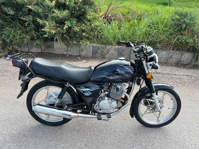 Suzuki gs 150 . . . 21 modle exchange possible. . yammha ybrg. . 22.23 modle