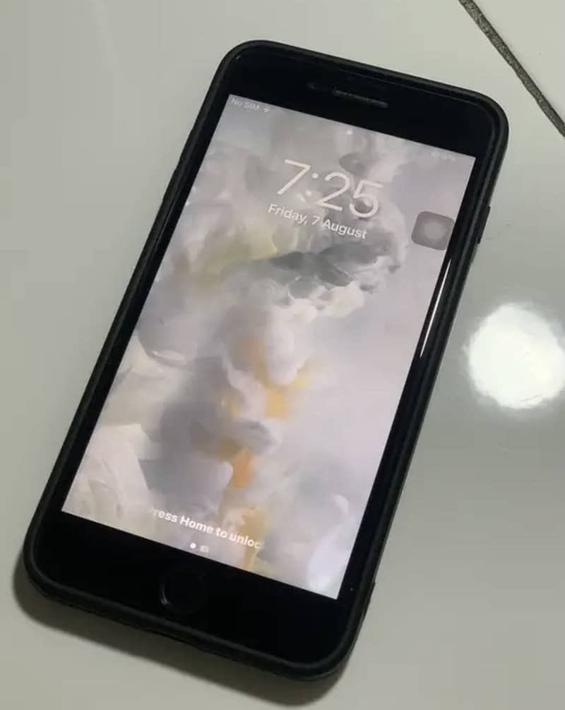 Apple iPhone 7 Plus 1
