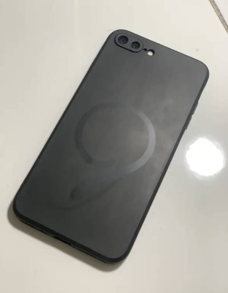 Apple iPhone 7 Plus 2