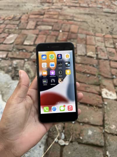 Apple iPhone 7 Plus