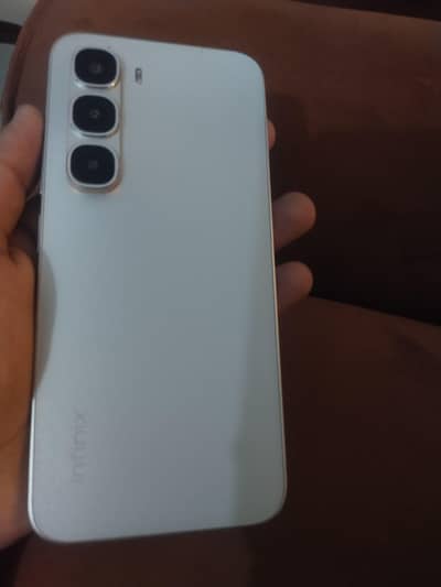 Infinix Hot 60 Pro