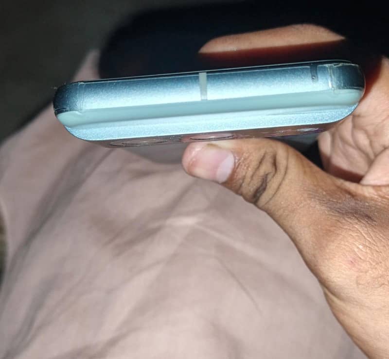 Google Pixel 8 1