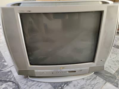 LG TV BRAND NEW CONDITION WITH ORIGINAL REMOTE