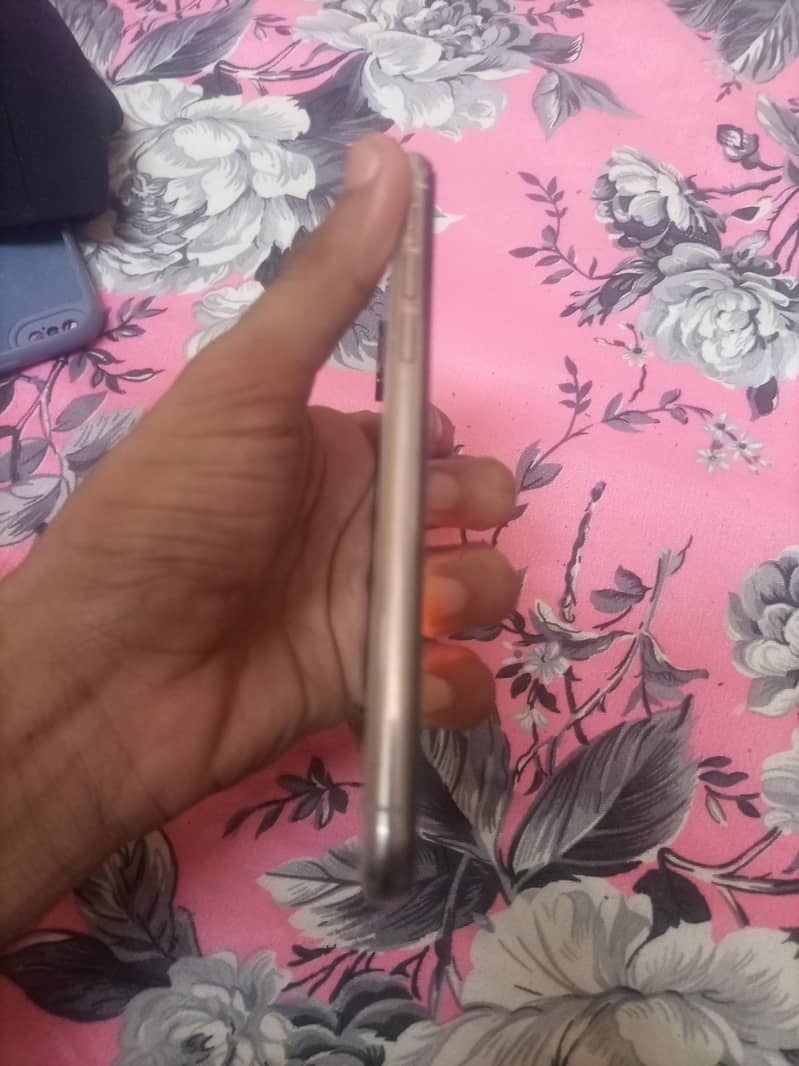 Apple iPhone X 1