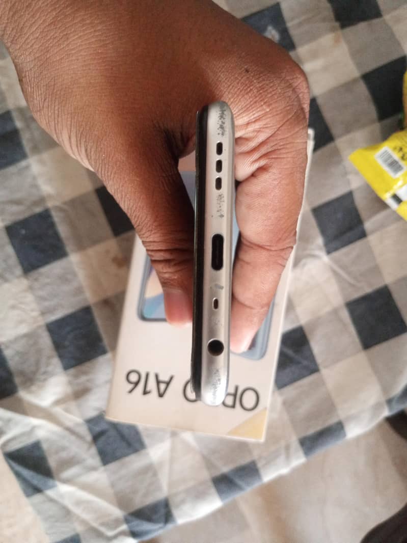 OPPO A16 4