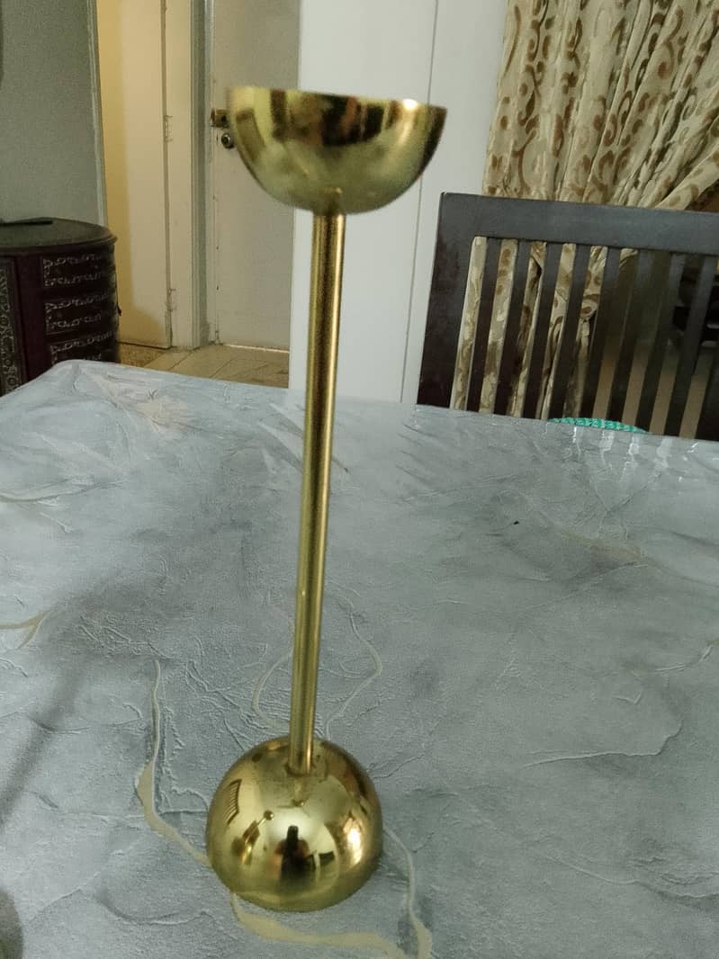 candle stand 4