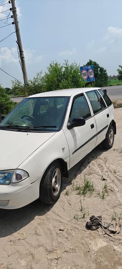 Suzuki caltus VXR 2015
