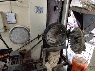 Machine 55 motor 15 horse power condition 10 by 10