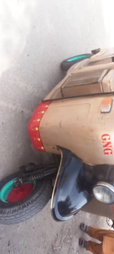 CNG Rakhshaw Unique