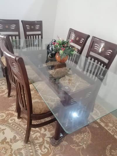 daing with chairs