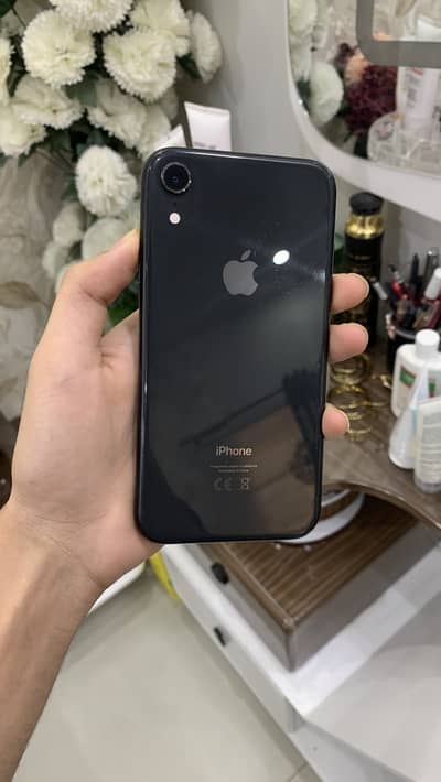 Apple iPhone XR