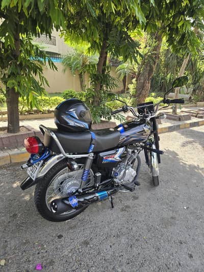 Honda CG 125 2025