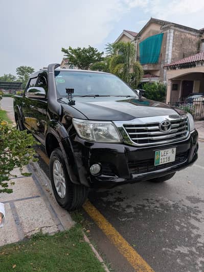 Toyota Hilux Vigo Champ