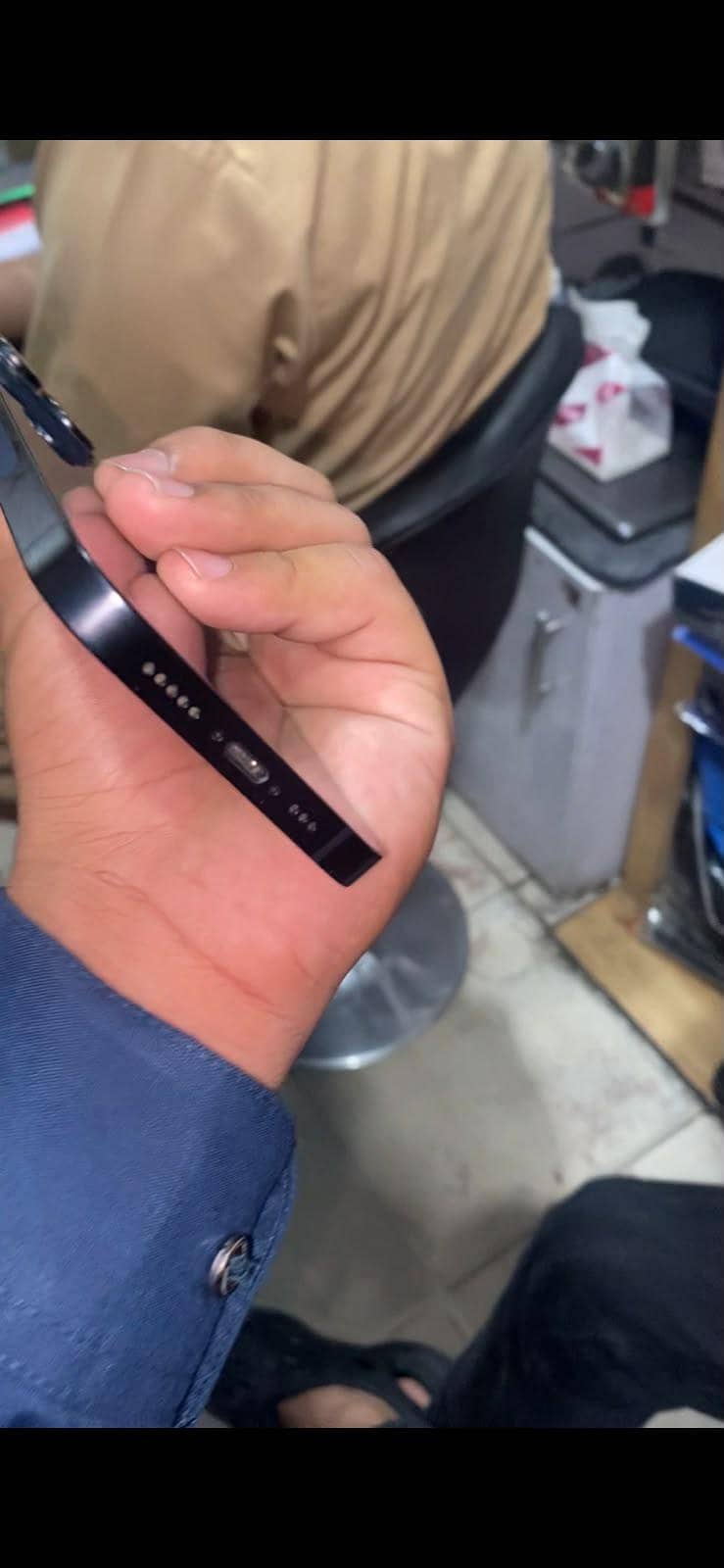 Apple iPhone 14 4