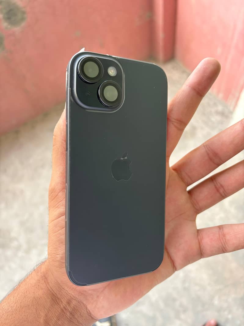 Apple iPhone 15 1