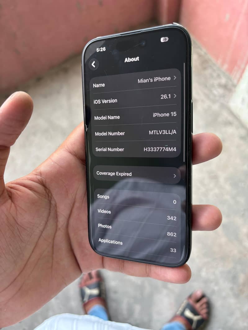 Apple iPhone 15 5