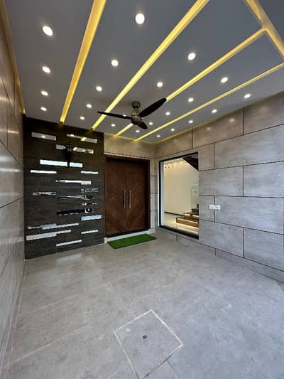 10 Marla Upper Portion For Rent In DHA | Spacious | Prime Location