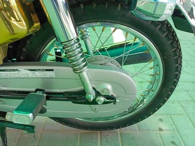 Honda 2026 model aplaid 4 self start gold edition