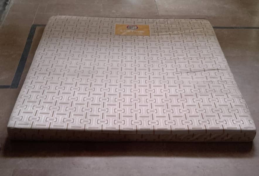 bed with matres 3