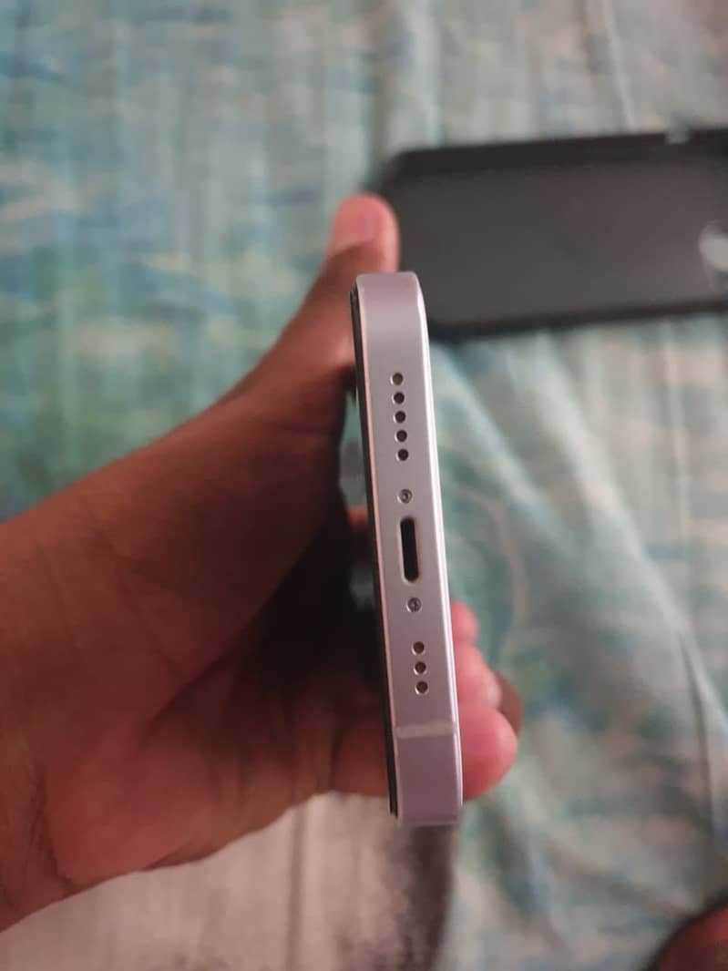 Apple iPhone 14 2