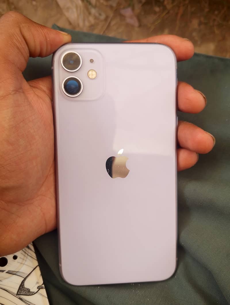 Apple iPhone 11 0