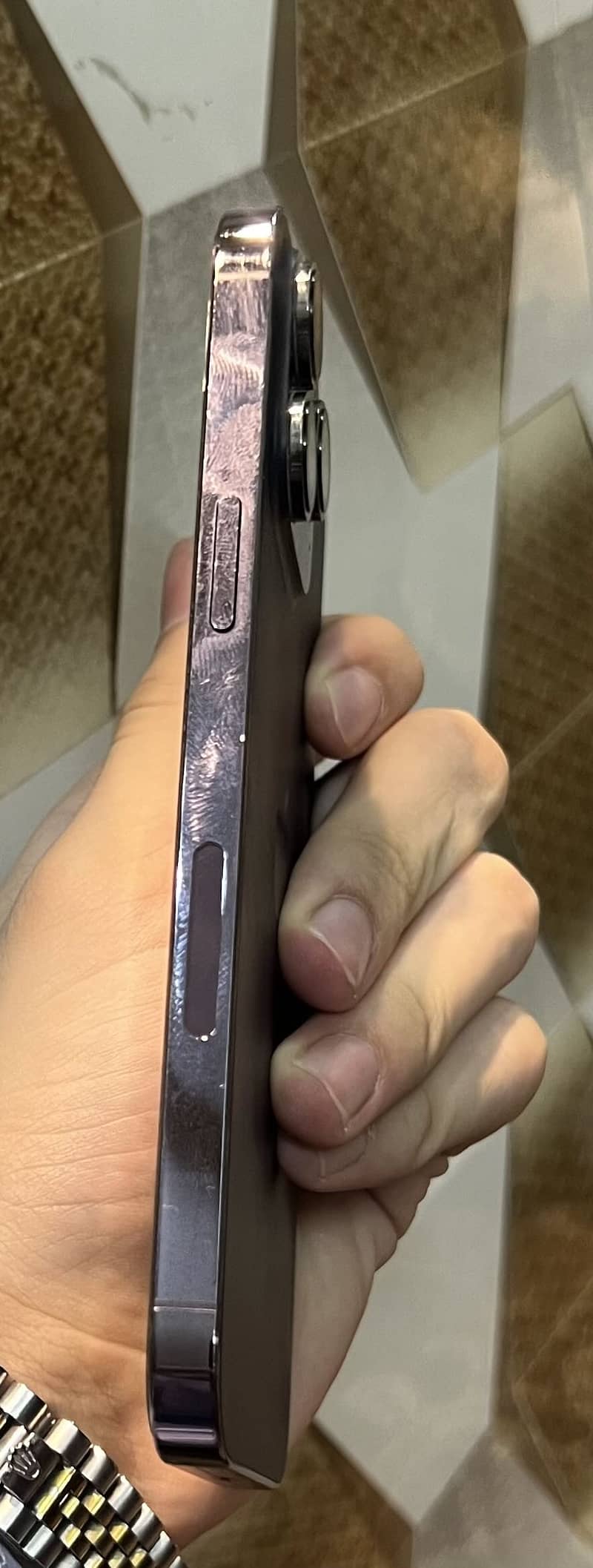 Apple iPhone 14 Pro Max 4
