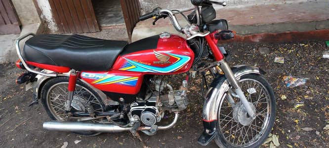 Honda CD 70 Good condition fsd number 0321 7376613