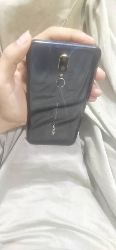 OPPO F11