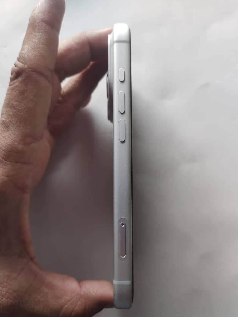 Apple iPhone 17 Pro 3