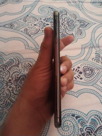 Apple iPhone XS Max battery ke ilawa abi tak Pura phone original ha